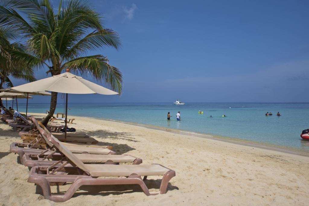 Infinity Bay Spa & Beach Resort West Bay Ngoại thất bức ảnh