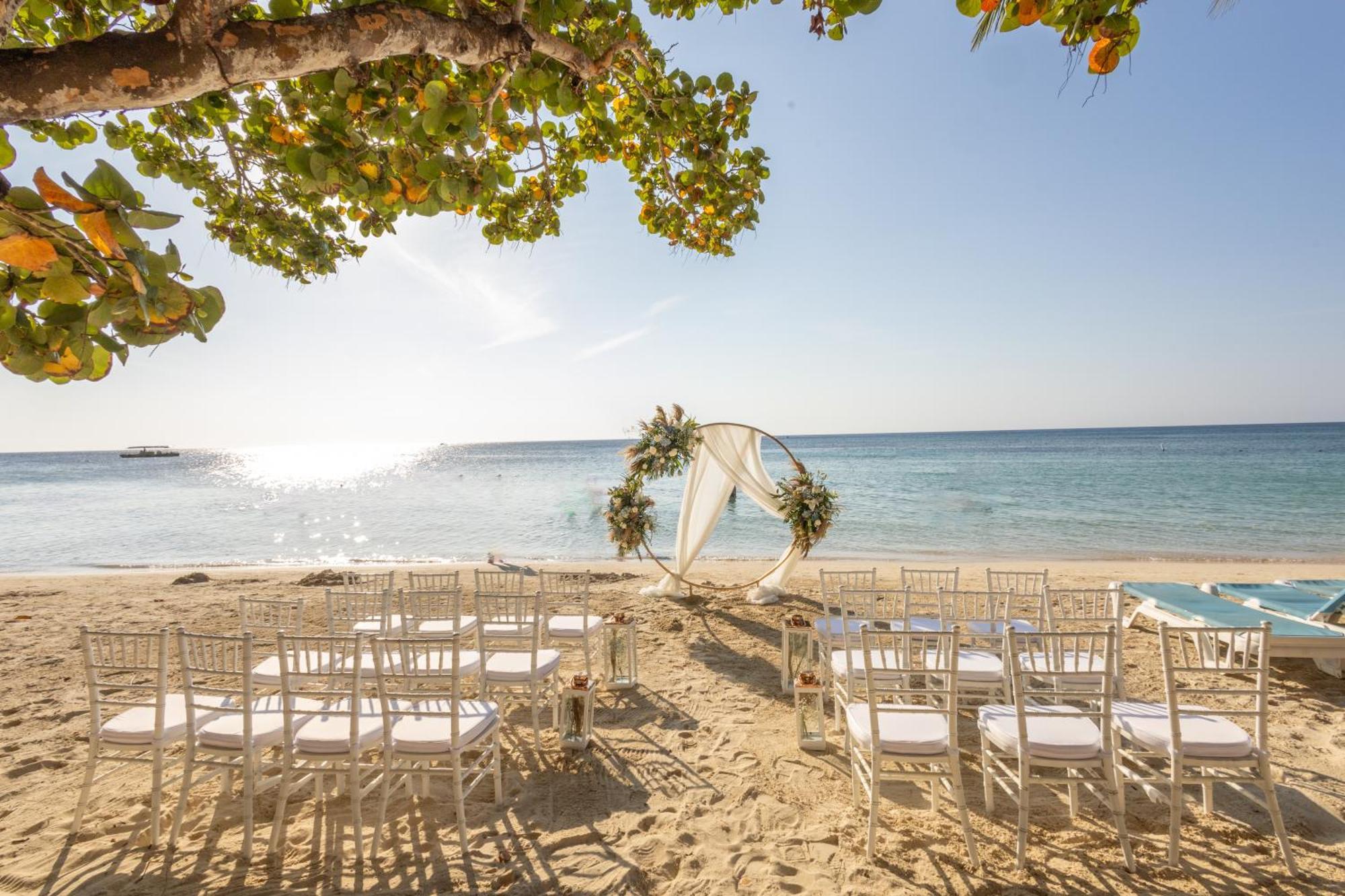 Infinity Bay Spa & Beach Resort West Bay Ngoại thất bức ảnh