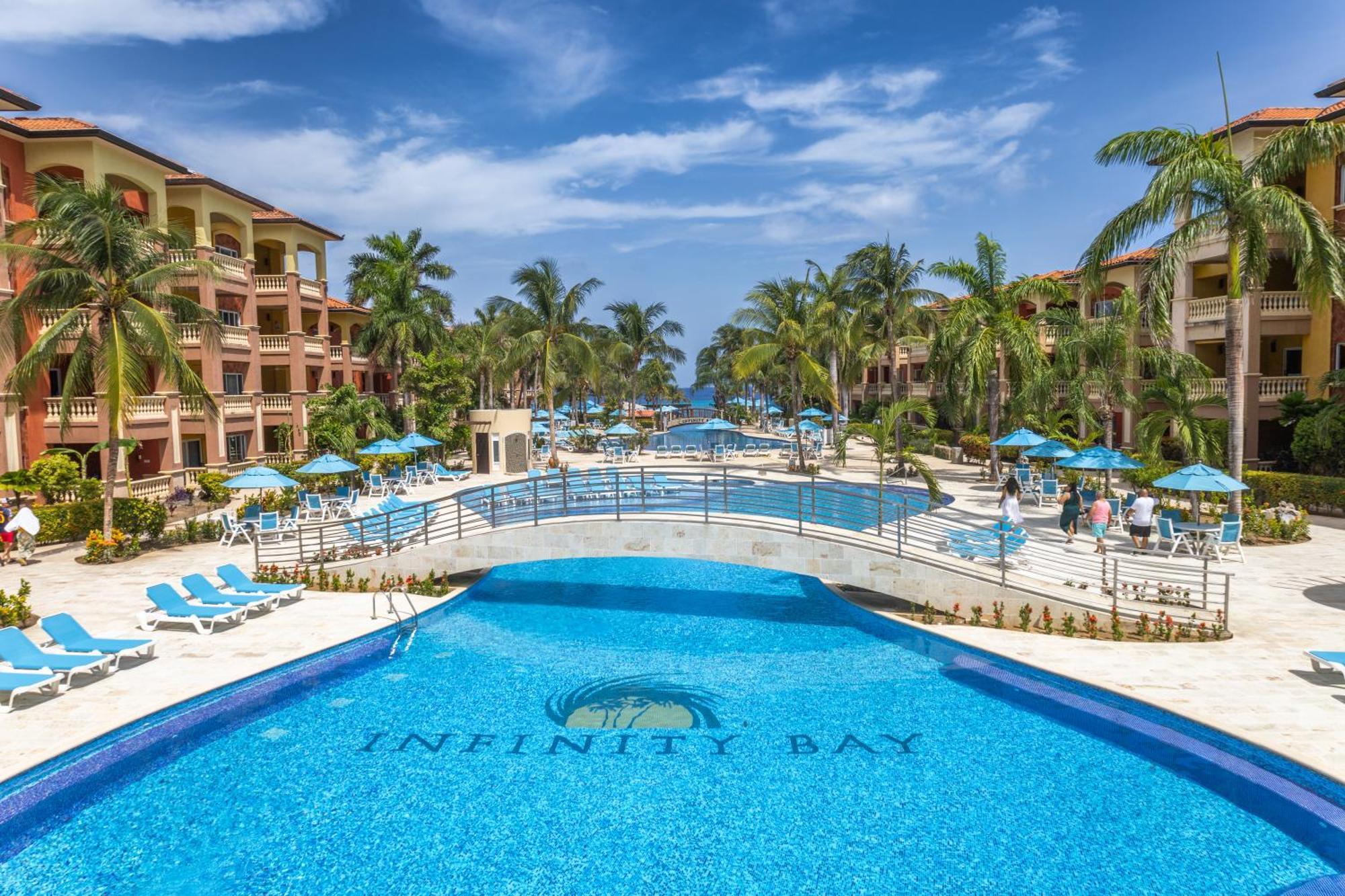 Infinity Bay Spa & Beach Resort West Bay Ngoại thất bức ảnh